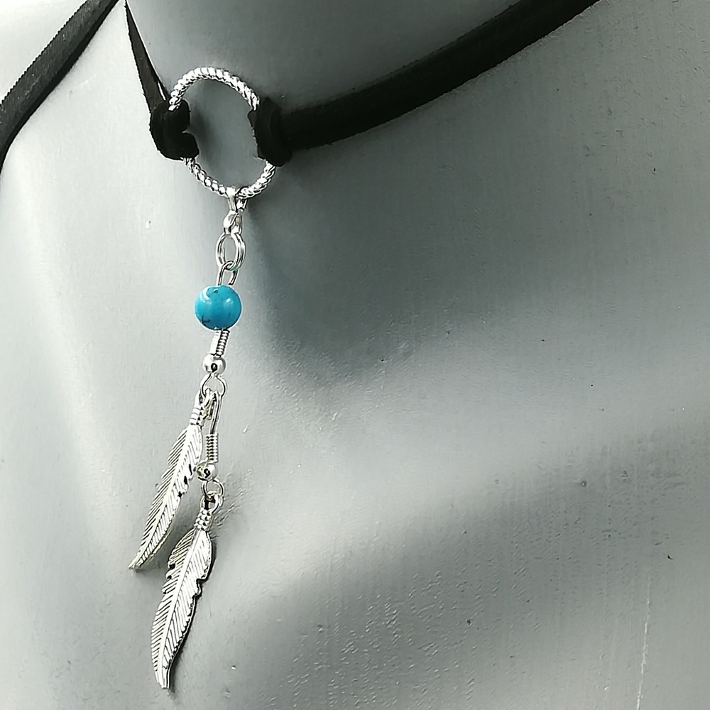 Handmade, Silver Feathers Black Faux Suede Choker - Picture 3 of 8